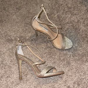 Gold Sparkly heels- Steve Madden